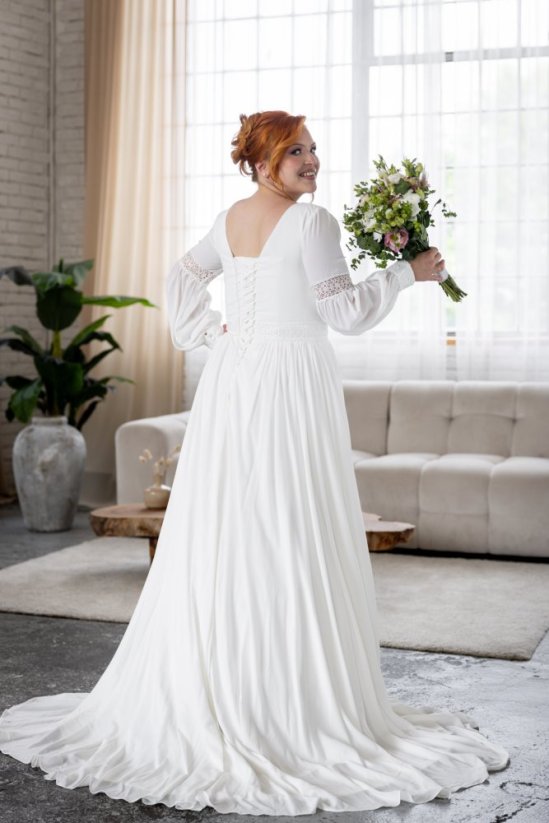Svadobné šaty Lucie