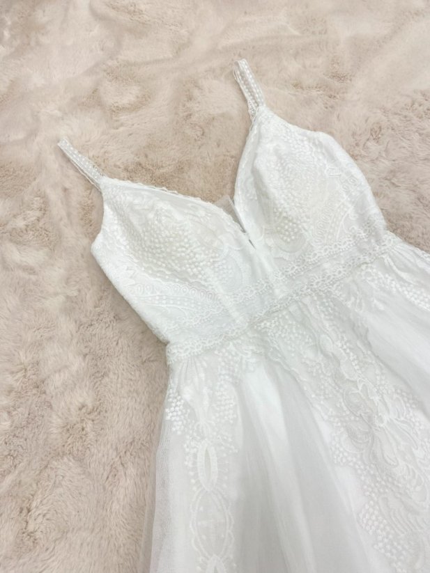 Svatební šaty Bella - Barva: Ivory, Velikost: 38